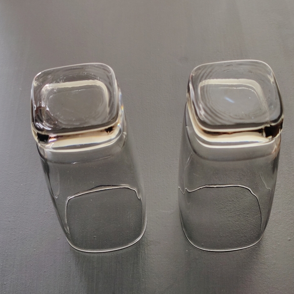 MCM | smoke glass | square shape tumblers - Picture 3 of 4